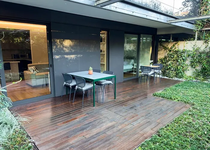 One-bedroom Unit G With Garden Апартаменты Милан